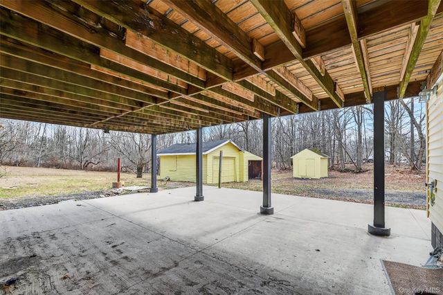 405 County Route 22, Middletown, NY 10940