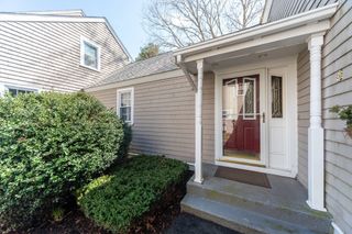 39 Megansett Dr 8, Plymouth, MA 02360