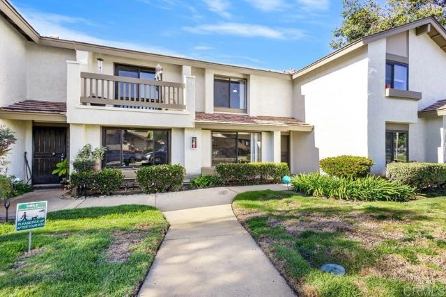 5389 Caminito Velasquez, San Diego, CA 92124