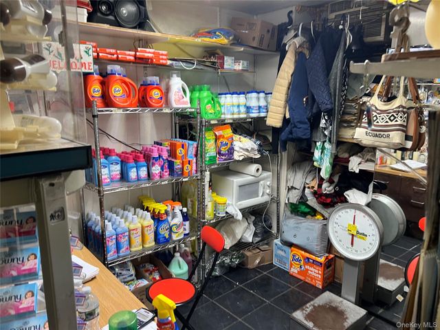 445 Bleecker Street Street, Brooklyn, NY 11237
