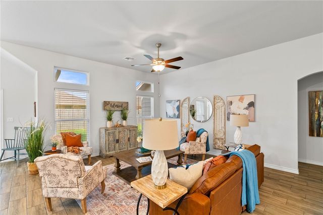 7205 Adler Dr, Corpus Christi, TX 78414