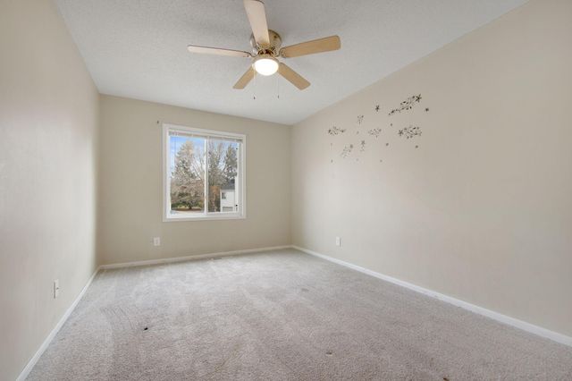 361 Elan Court, Woodbury, MN 55125