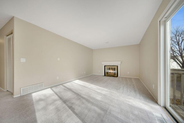 361 Elan Court, Woodbury, MN 55125