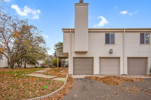 361 Elan Court, Woodbury, MN 55125