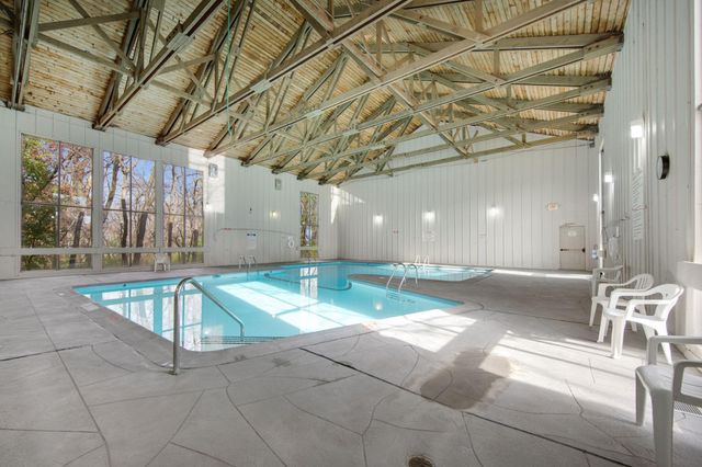 361 Elan Court, Woodbury, MN 55125