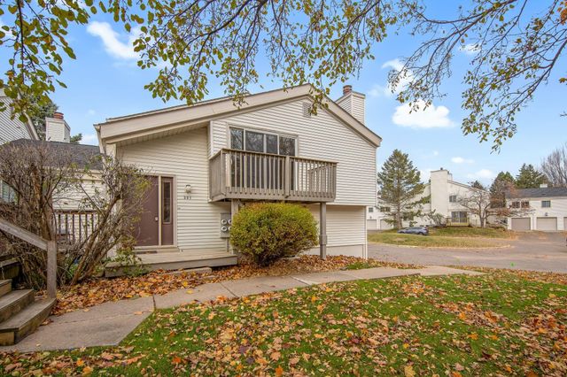 361 Elan Court, Woodbury, MN 55125