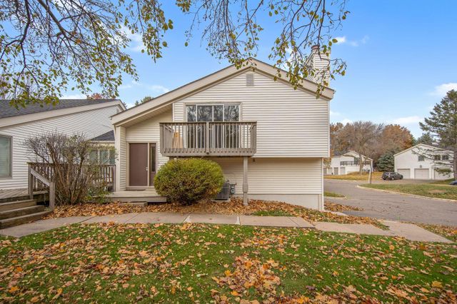 361 Elan Court, Woodbury, MN 55125