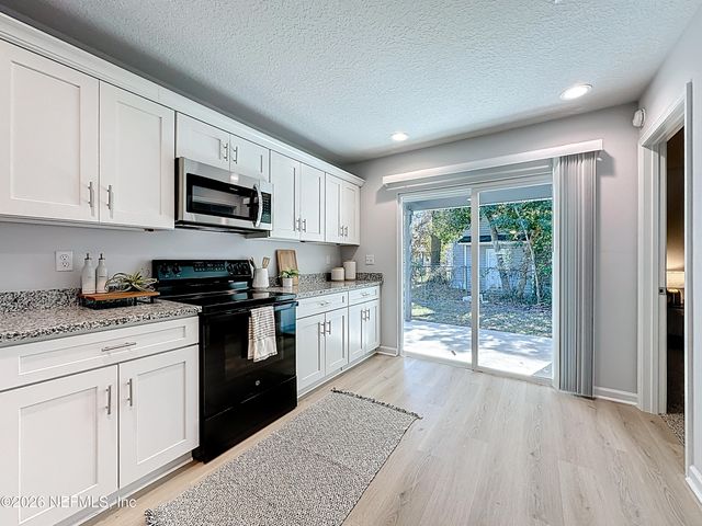 3242 DEASON Avenue, Jacksonville, FL 32254