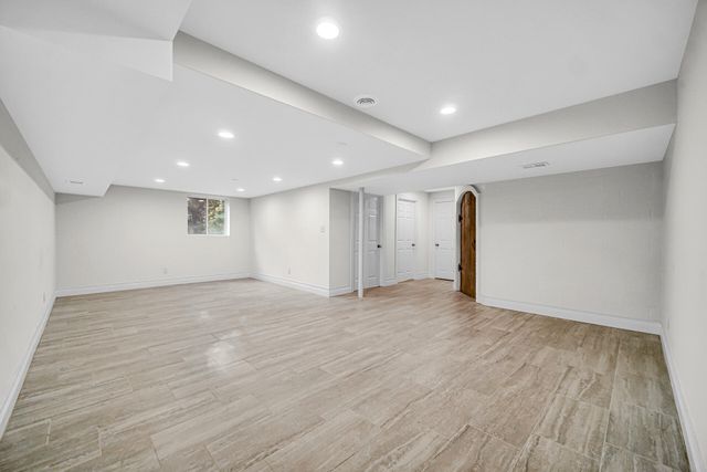 435 W 300 S, Valparaiso, IN 46385