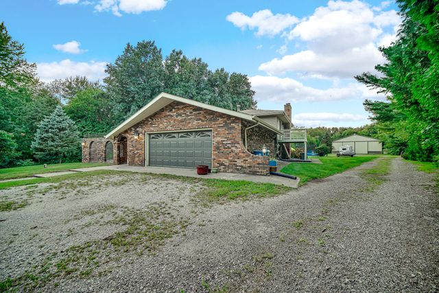 435 W 300 S, Valparaiso, IN 46385