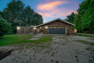 435 W 300 S, Valparaiso, IN 46385
