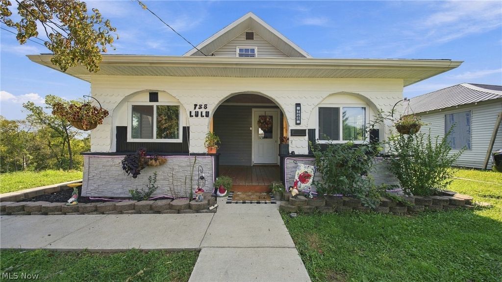 738 Lulu Street, Parkersburg, WV 26101
