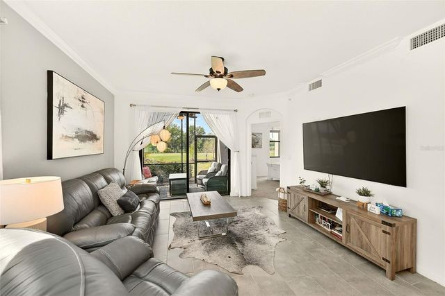 18028 GAWTHROP DRIVE 101, Bradenton, FL 34211