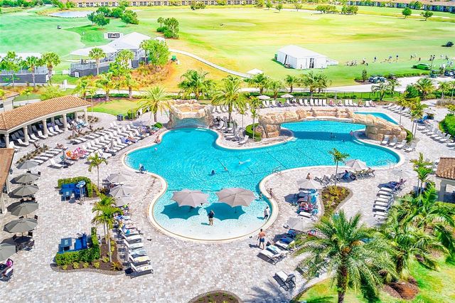 18028 GAWTHROP DRIVE 101, Bradenton, FL 34211