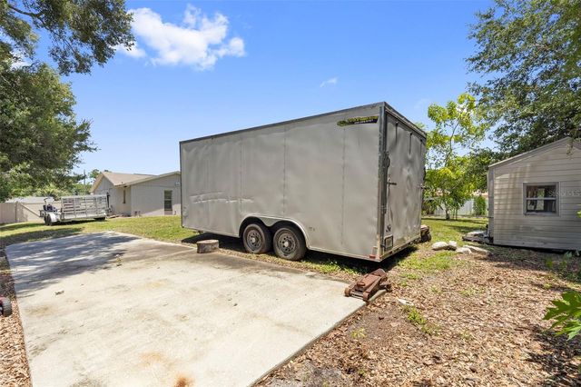 8904 W FLORA STREET, Tampa, FL 33615