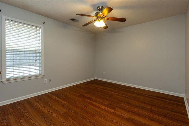 3476 WOLF SHADOW LN, Bartlett, TN 38133