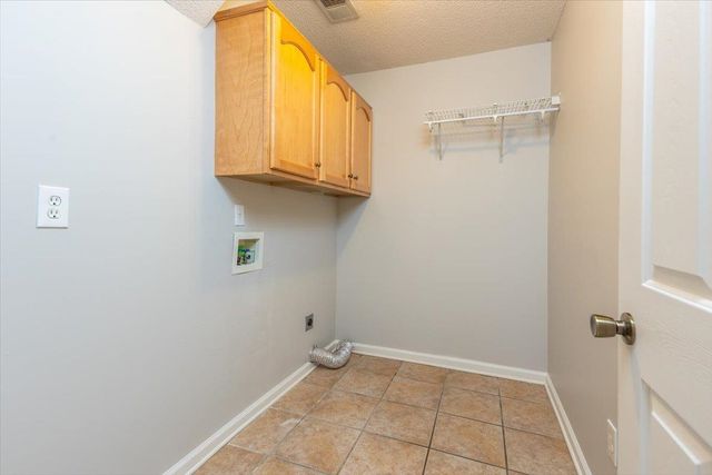 3476 WOLF SHADOW LN, Bartlett, TN 38133