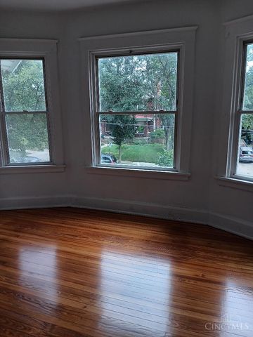 1013 Del Monte Street, Cincinnati, OH 45205
