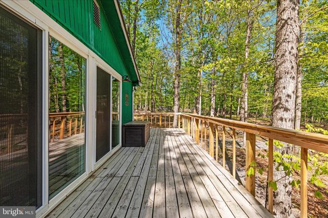 60 FAWN RUN LN, Hedgesville, WV 25427