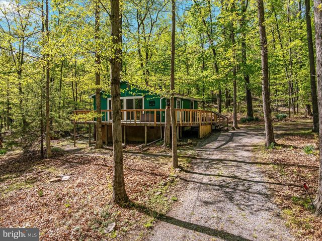 60 FAWN RUN LN, Hedgesville, WV 25427