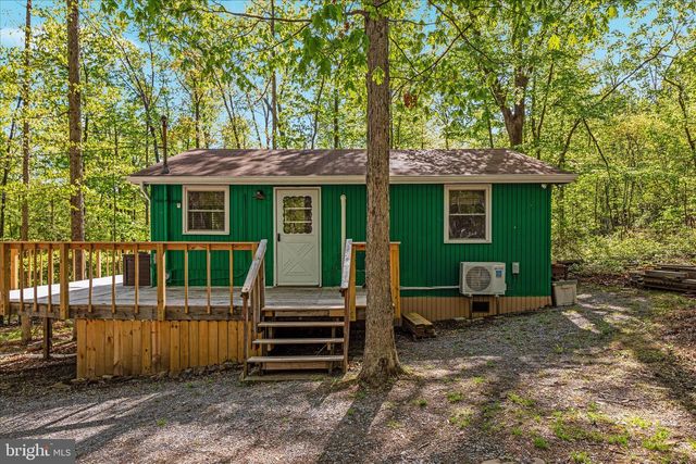 60 FAWN RUN LN, Hedgesville, WV 25427