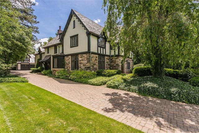 239 Sandringham Road, Brighton, NY 14610