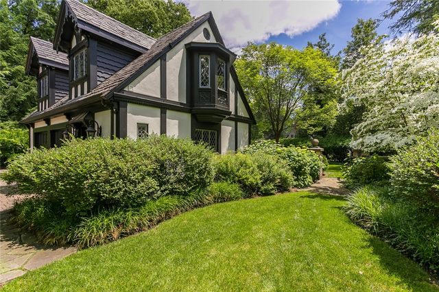 239 Sandringham Road, Brighton, NY 14610