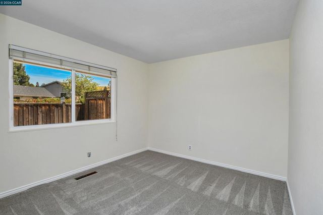 1808 Las Ramblas Dr, Concord, CA 94521