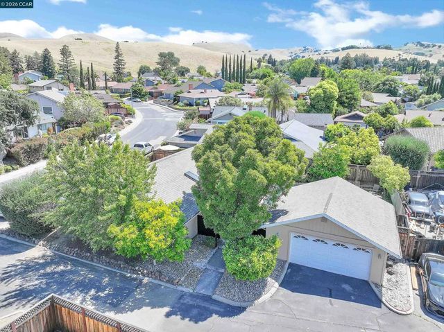 1808 Las Ramblas Dr, Concord, CA 94521