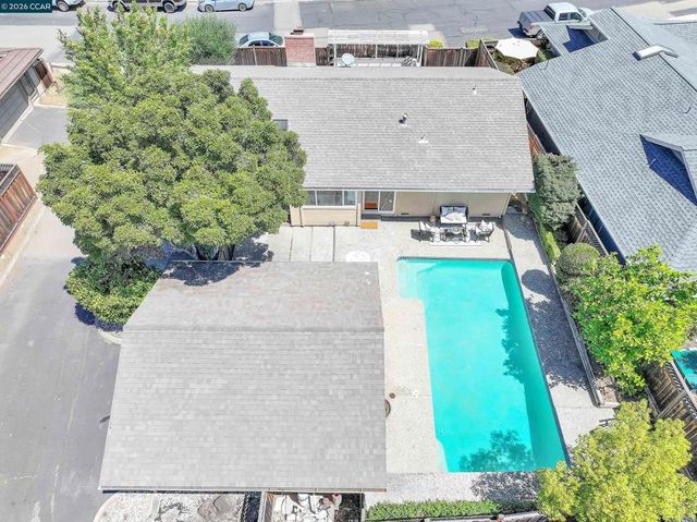 1808 Las Ramblas Dr, Concord, CA 94521