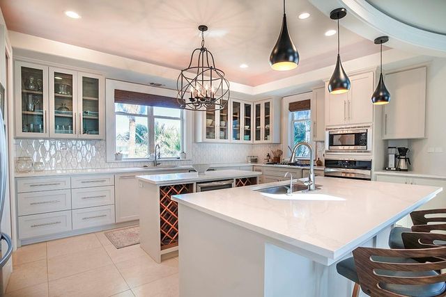 4214 Turks Point, Galveston, TX 77554