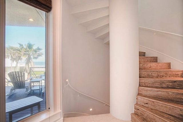 4214 Turks Point, Galveston, TX 77554