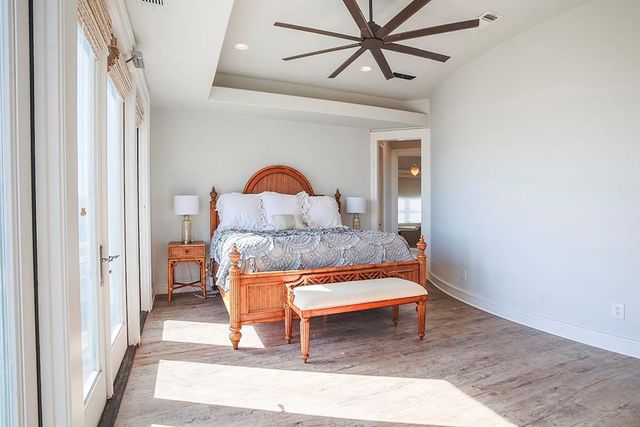 4214 Turks Point, Galveston, TX 77554