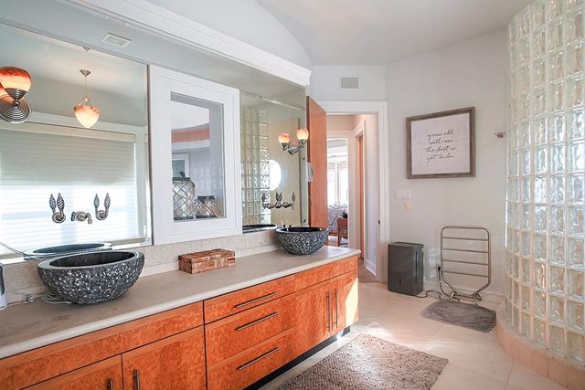 4214 Turks Point, Galveston, TX 77554