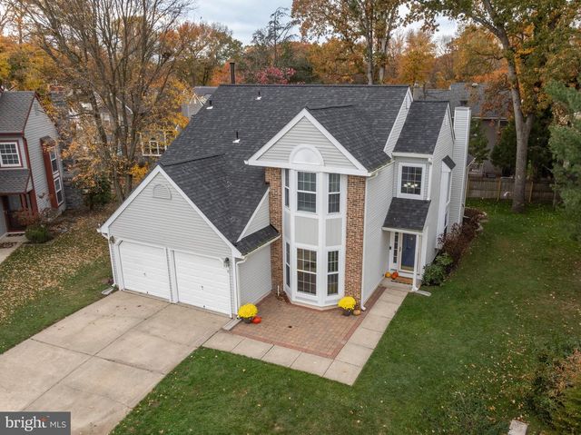 5 HAMPTON CT, Mount Laurel, NJ 08054