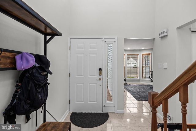 5 HAMPTON CT, Mount Laurel, NJ 08054