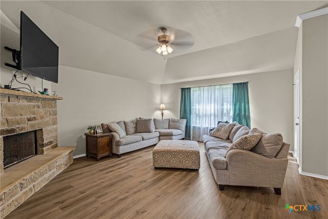 1703 Fossil Trail, Belton, TX 76513