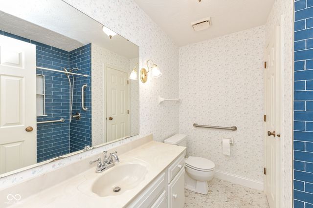 5225 Whisperwood Lane, Indianapolis, IN 46226