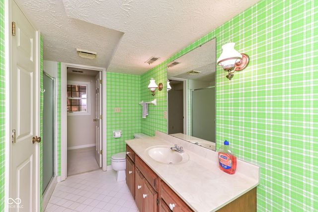 5225 Whisperwood Lane, Indianapolis, IN 46226