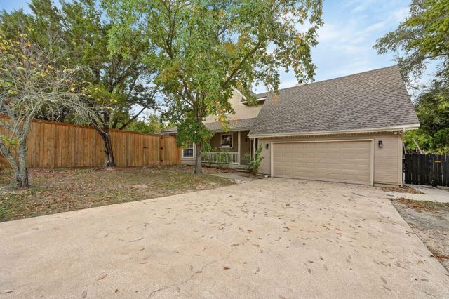 201 Comanche CP, Kyle, TX 78640