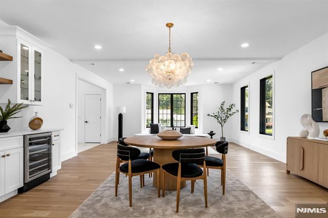 452 Oregon Street, Paramus, NJ 07652