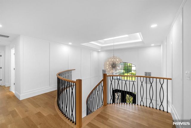 452 Oregon Street, Paramus, NJ 07652