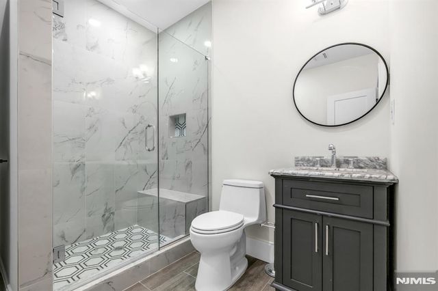 452 Oregon Street, Paramus, NJ 07652