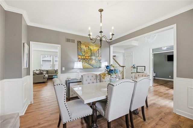 4520 W 140th Street, Leawood, KS 66224