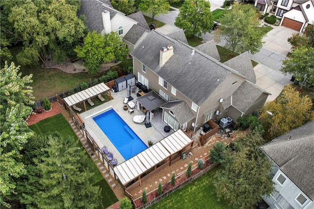 4520 W 140th Street, Leawood, KS 66224