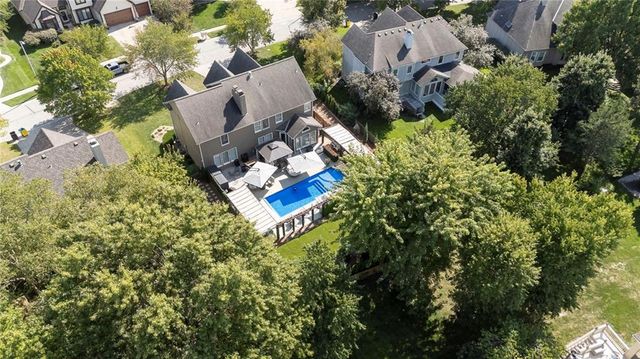 4520 W 140th Street, Leawood, KS 66224