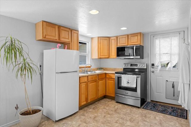 790 Savage Creek Road, Grants Pass, OR 97527