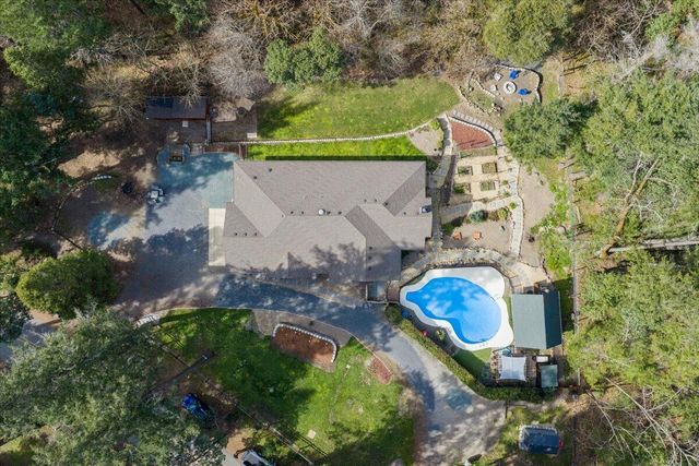 790 Savage Creek Road, Grants Pass, OR 97527