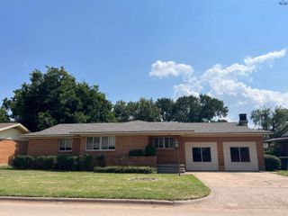 4911 LAKE PARK DRIVE, Wichita Falls, TX 76302