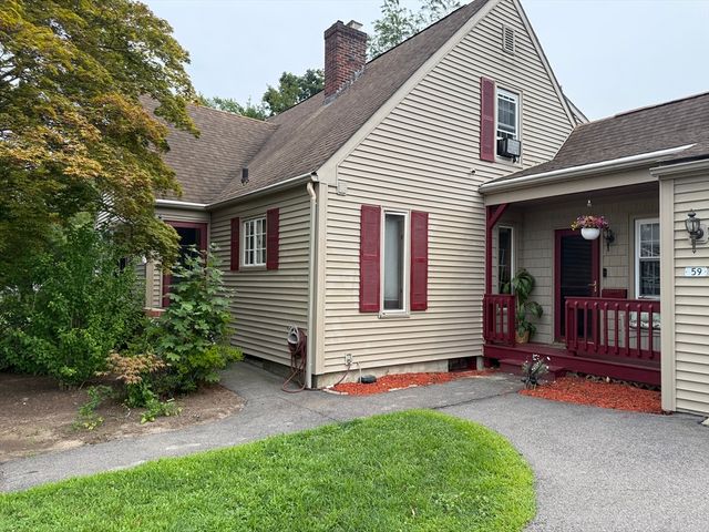 59 Mulberry St, Attleboro, MA 02703